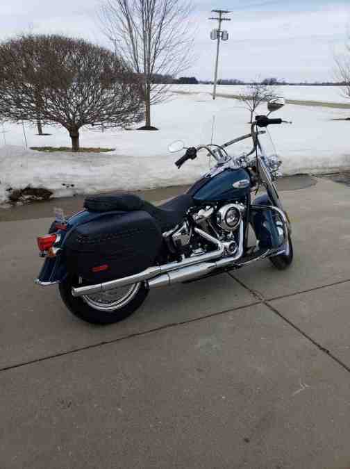 A Comprehensive Guide to Preparing Motorcycle for Winter Storage