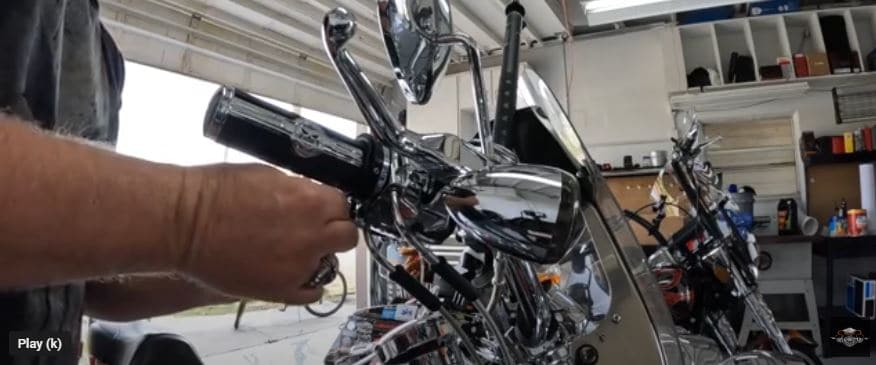 Best Motorcycle Throttle Lock for Cruise Control