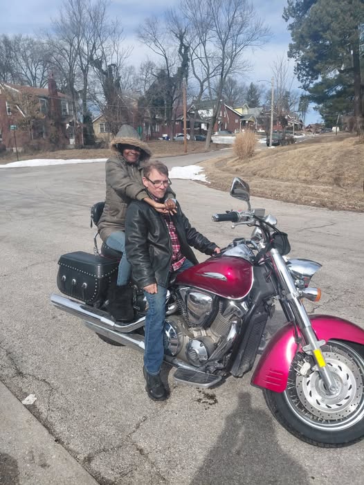 657157997 122155502246654842 447648346711604527 n 1