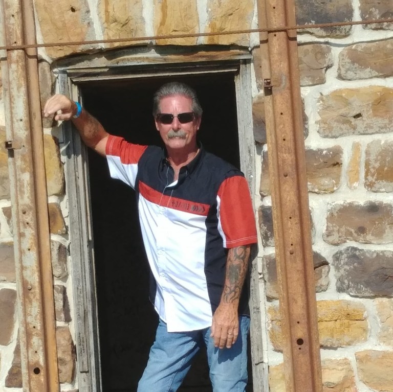 67839578 10156141333381736 114866791502577664 n 1 768x767